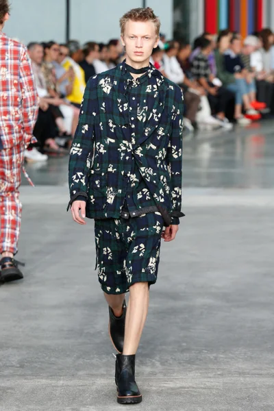 Look 31